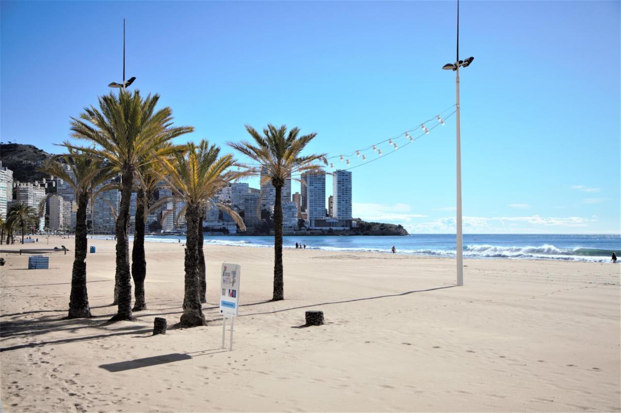 Cozy Apartment Just 8 Min Walk From The Beach! Бенидорм Екстериор снимка